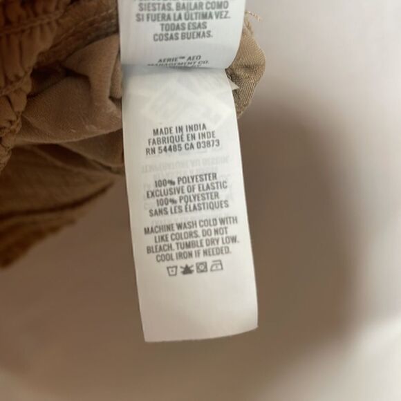 Aerie Gold Velvet V-Neck Crop Top. Size Small. New! - Picture 8 of 9